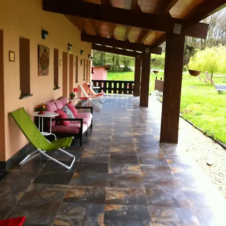 Paloma Y Lena * Sarria